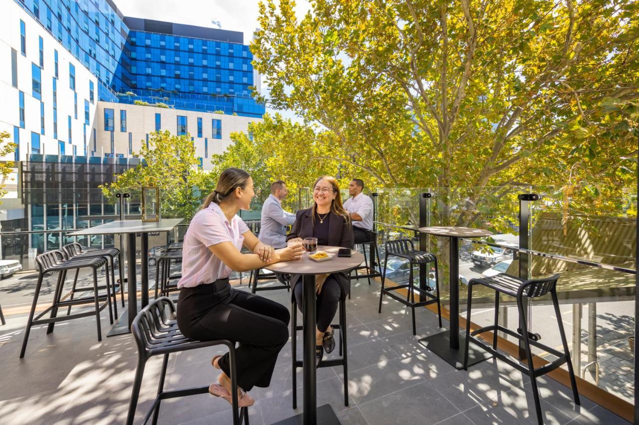 Tryp By Wyndham Pulteney Street Adelaide Exterior photo